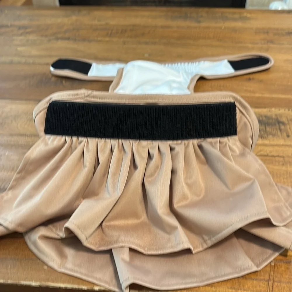 Wegneeco fancy pants